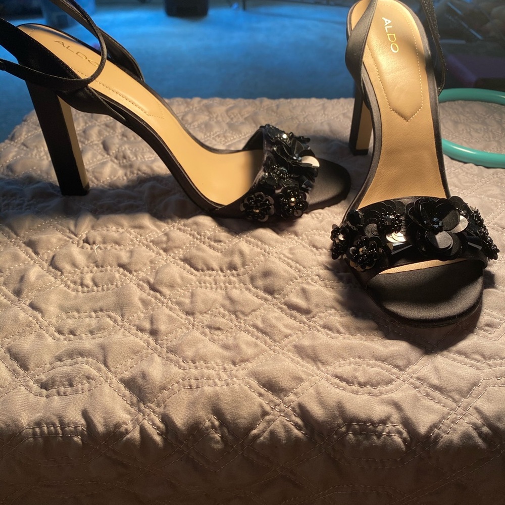 Aldo heels - Picture 4 of 4